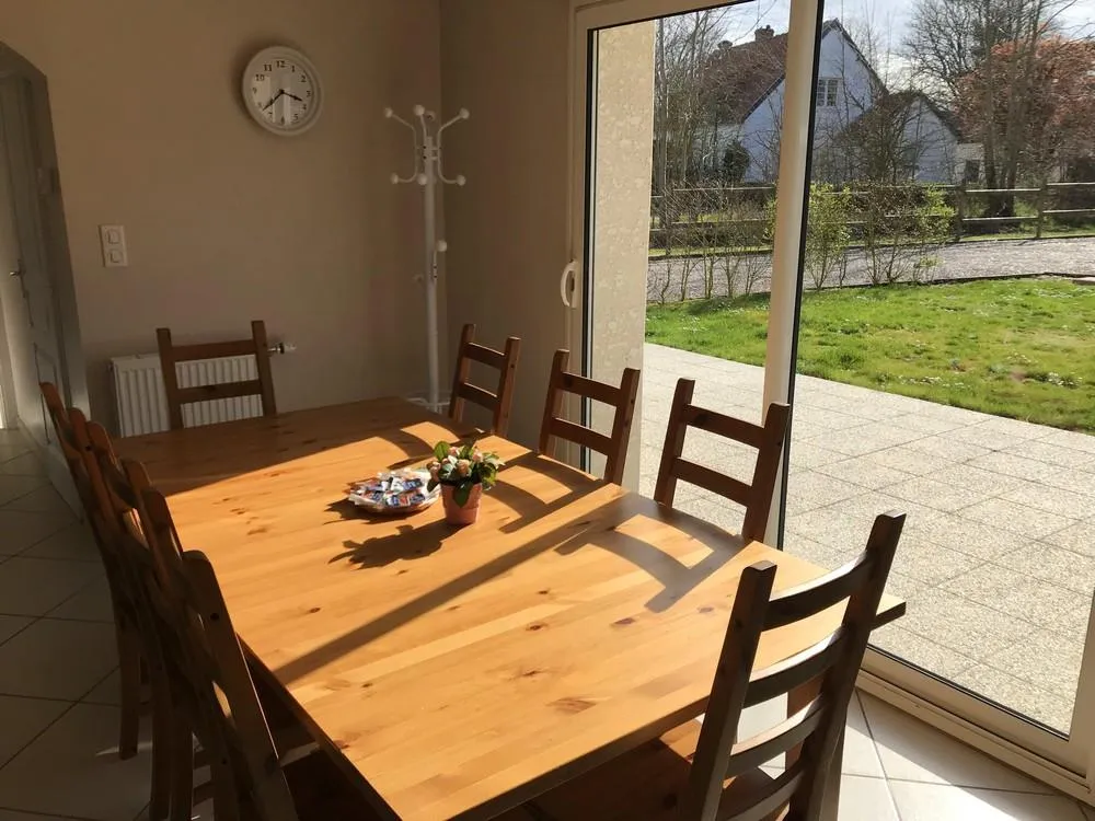 Salle à manger du gite en baie de somme pour 6 personnes