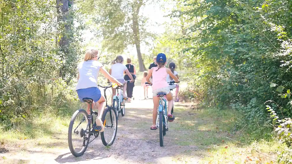 Balade en vélo dans les alentours du camping somme Le Champ Neuf